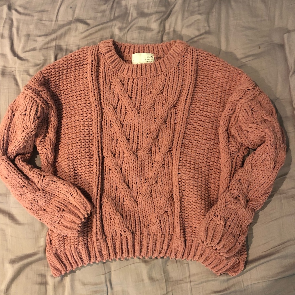 Pink knit sweater